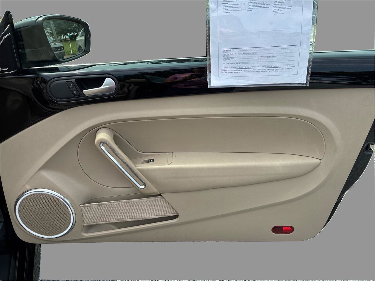 Used 2013 Volkswagen Beetle 2.0T FWD image 25