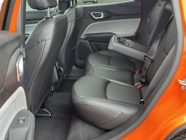 New 2026 Jeep Compass Latitude image 13