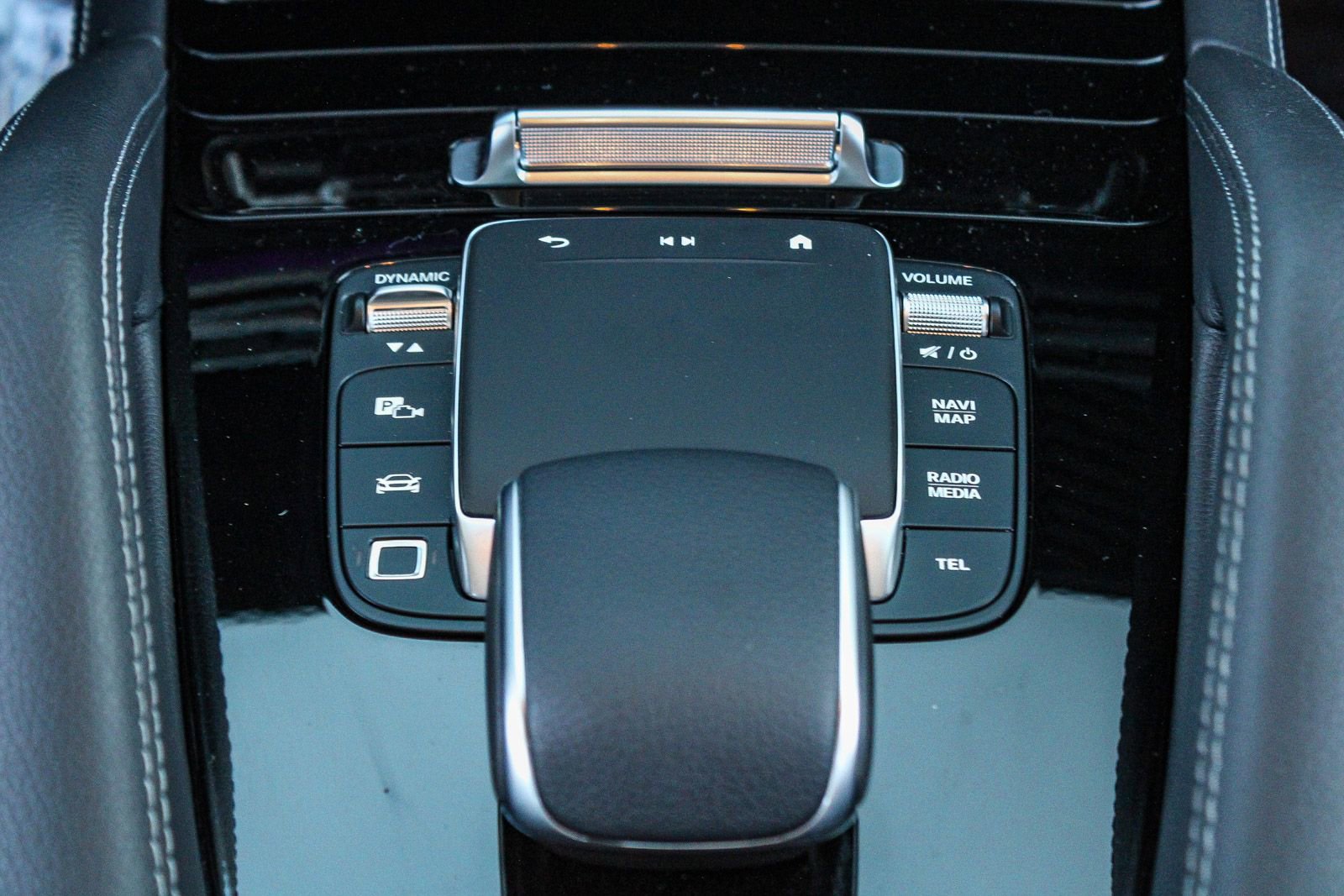 Certified 2025 Mercedes-Benz GLE 350 4MATIC image 13