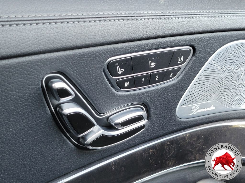 Used 2019 Mercedes-Benz S 560 Sedan image 24