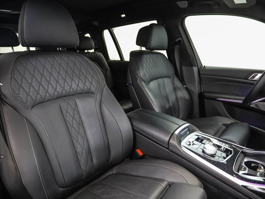 Certified 2024 BMW X7 M60i w/ Executive Package image 32