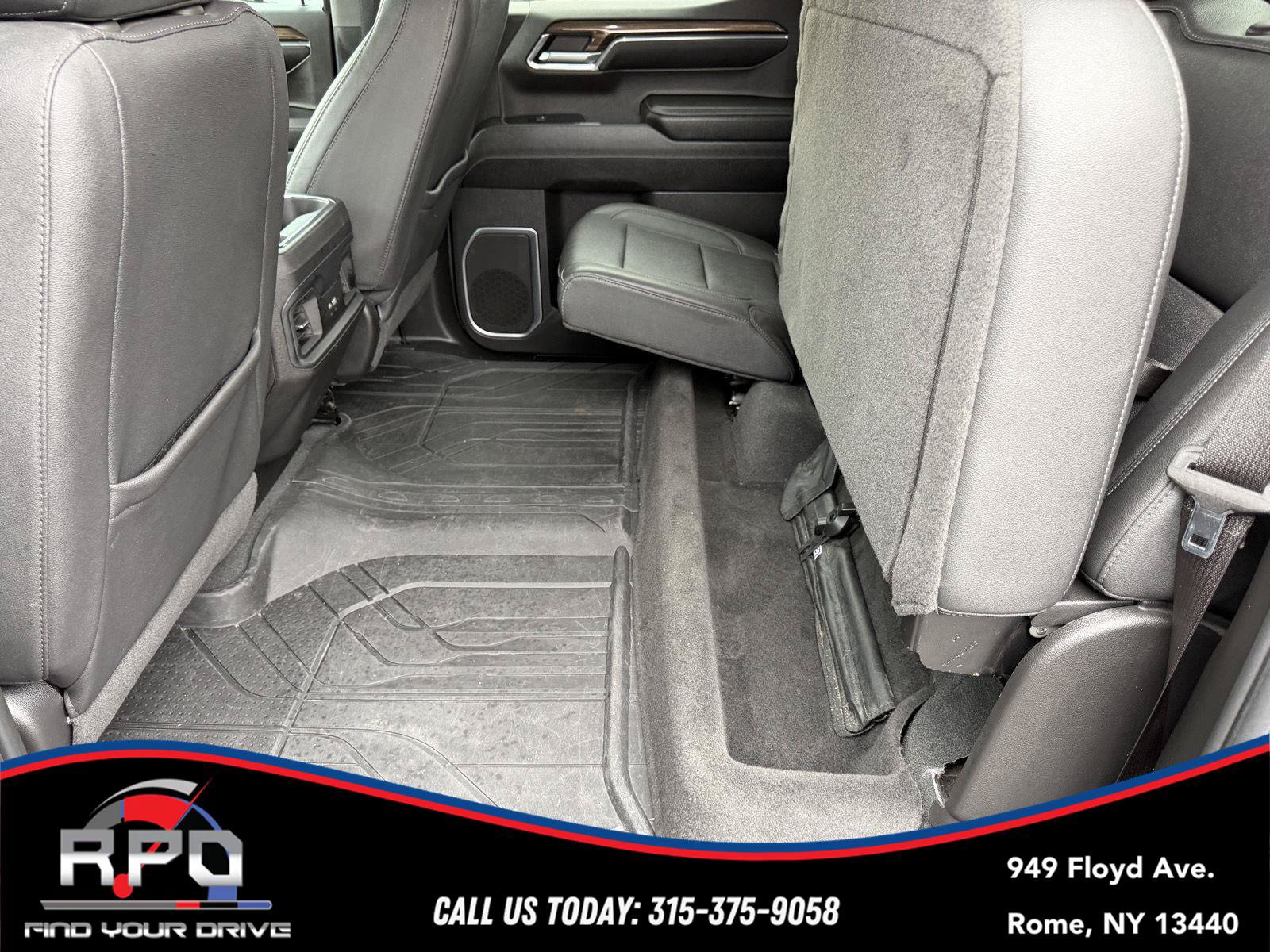 Used 2023 Chevrolet Silverado 1500 RST AWD/4WD image 33