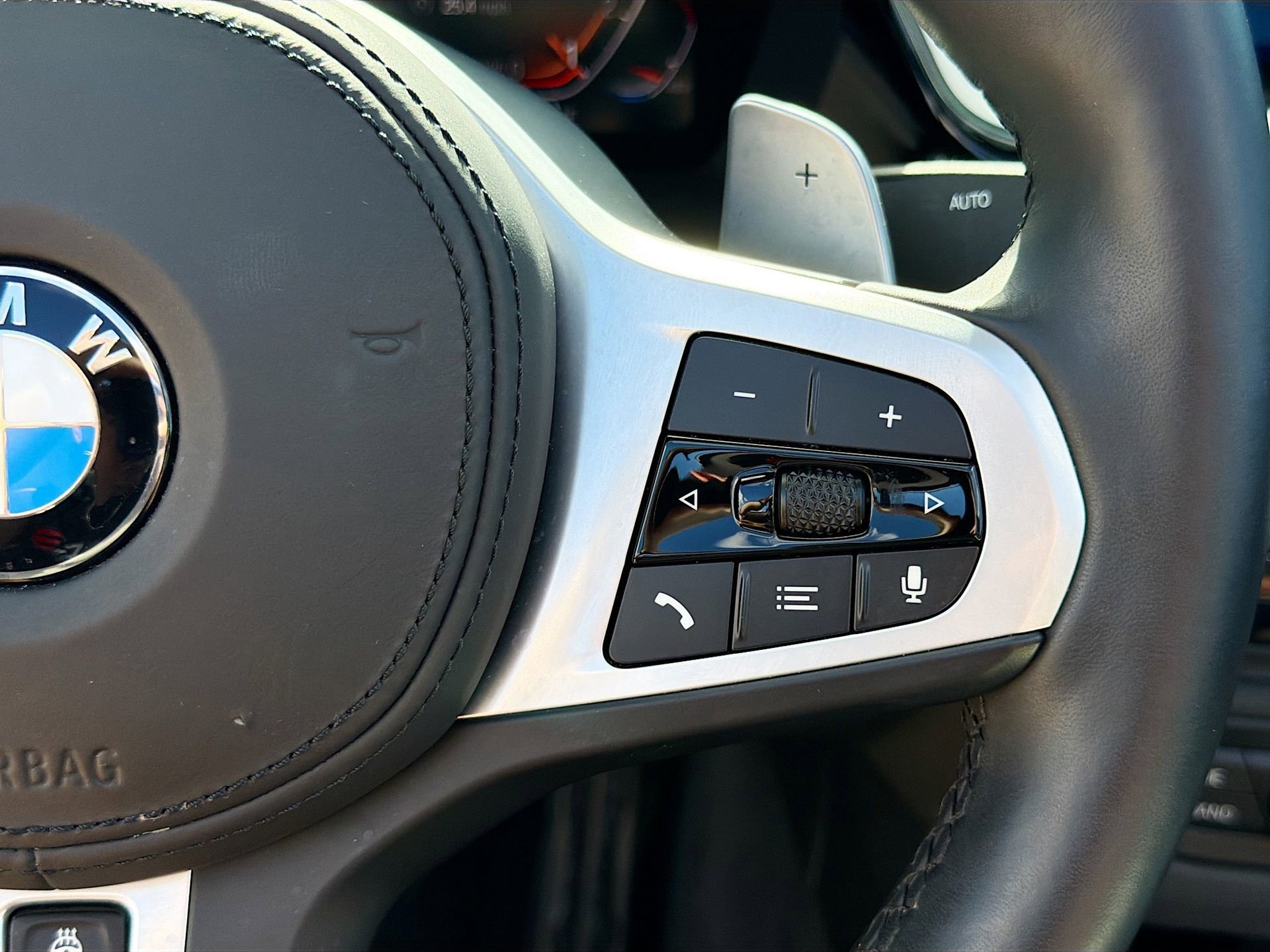 Certified 2025 BMW Z4 sDrive30i image 37