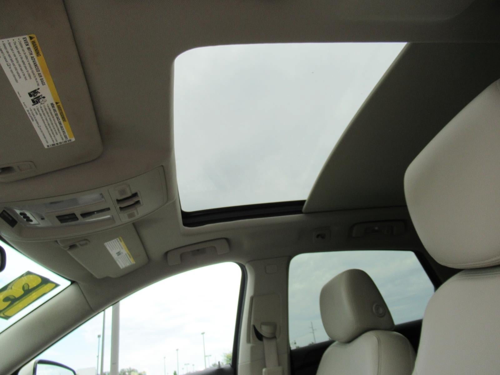 Used 2013 Cadillac SRX Performance w/ Driver Awareness Package FWD image 17