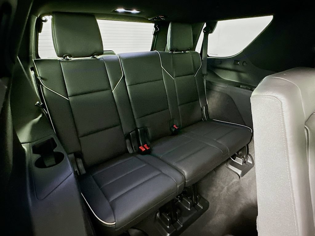 Used 2021 Cadillac Escalade Sport w/ Driver Assist Tech Package AWD/4WD image 28