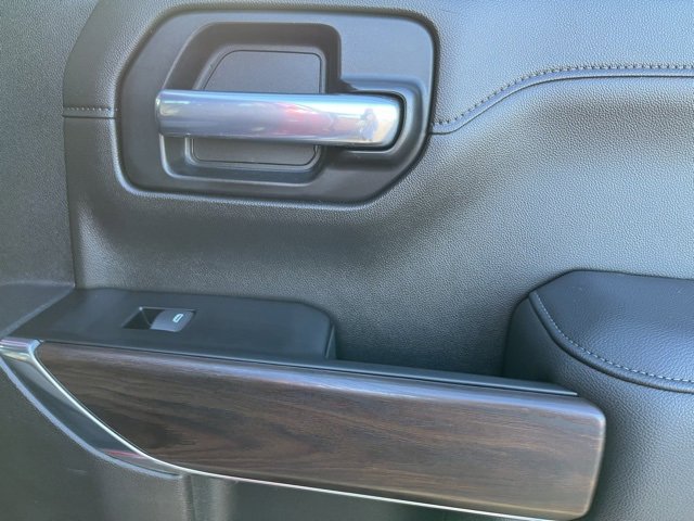 Used 2020 GMC Sierra 1500 SLT image 19