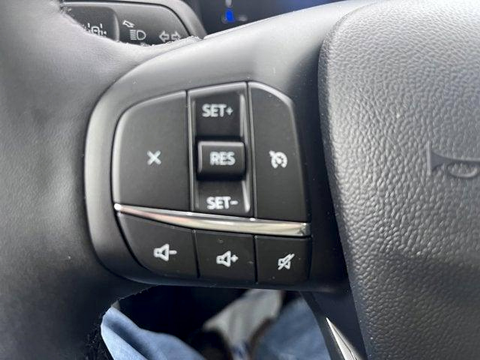 New 2026 Ford Maverick XLT w/ XLT Luxury Package AWD/4WD image 15