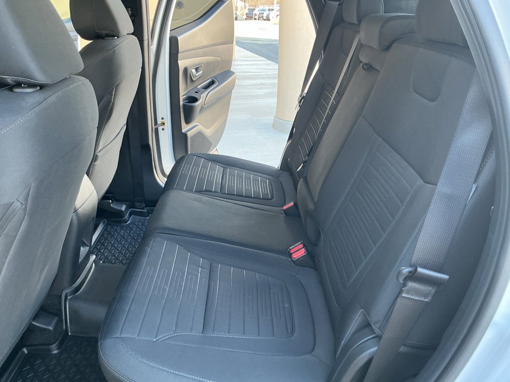 Certified 2025 Hyundai Santa Cruz SE image 13