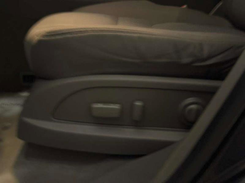 Used 2016 Chevrolet Traverse LS image 11