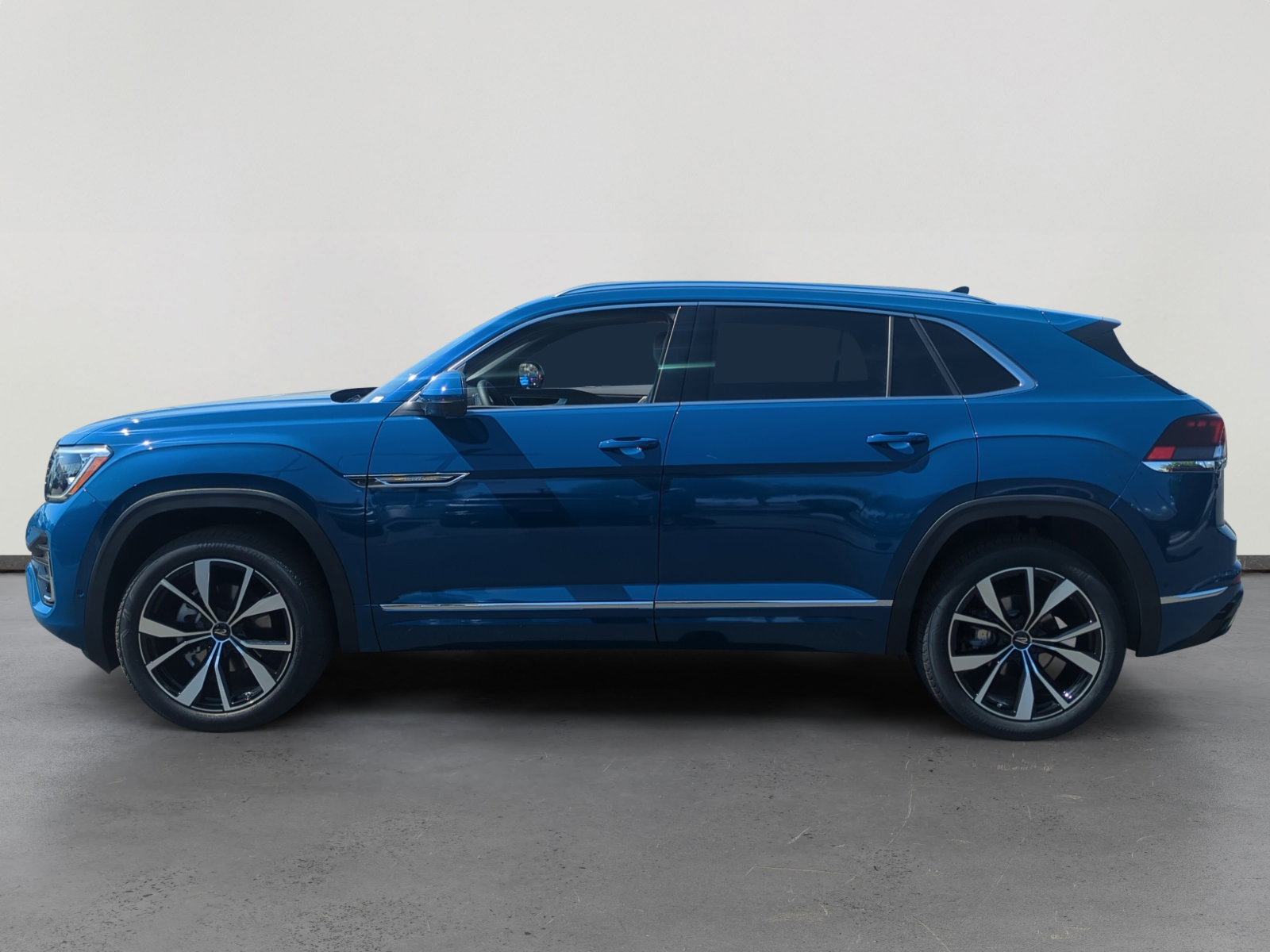New 2026 Volkswagen Atlas Cross Sport SEL Premium R-Line image 2