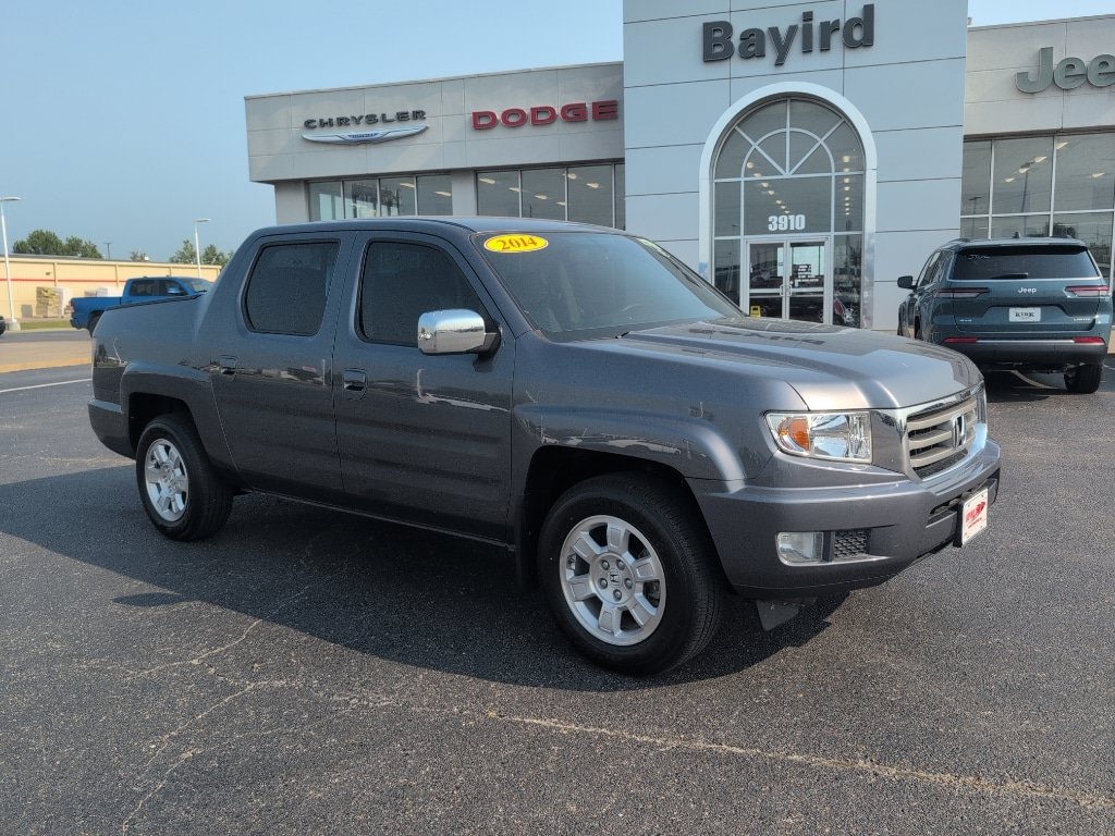 Used 2014 Honda Ridgeline RTS image 1