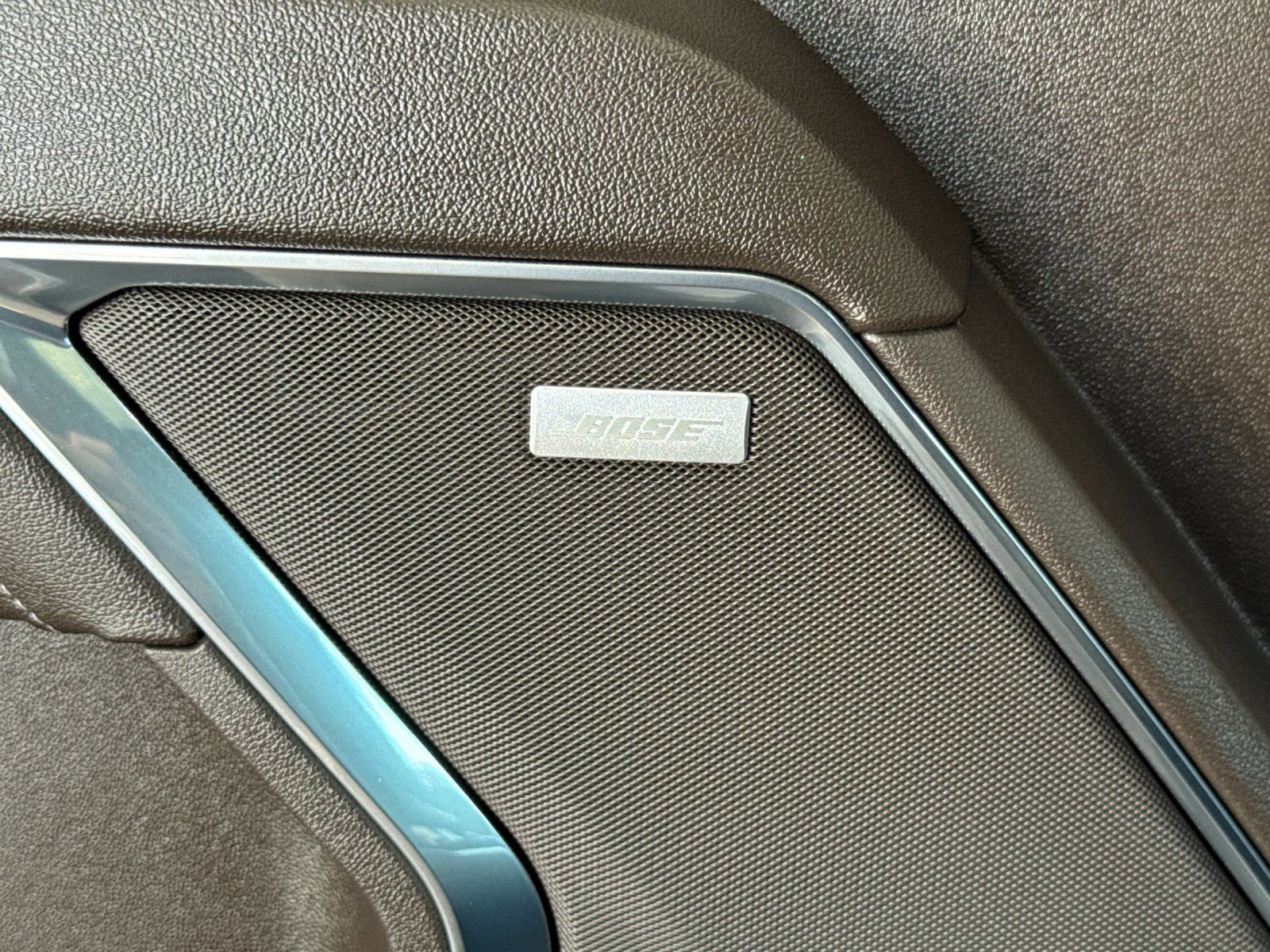 Used 2024 GMC Sierra 1500 SLT w/ SLT Convenience Package image 20