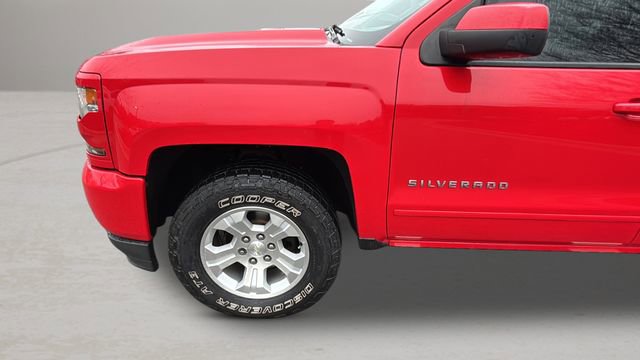Used 2017 Chevrolet Silverado 1500 LT image 32