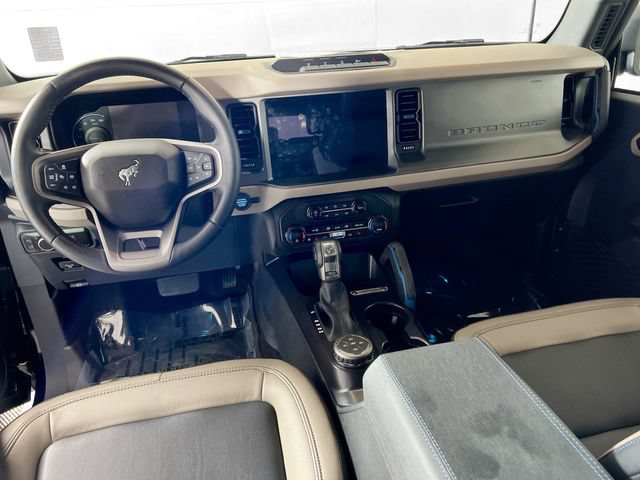 Used 2024 Ford Bronco Wildtrak AWD/4WD image 26