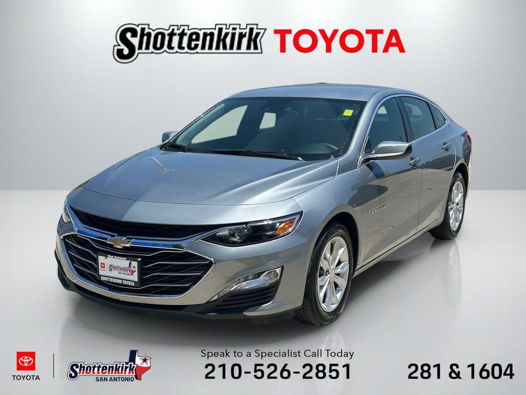 Used 2024 Chevrolet Malibu LT FWD image 1