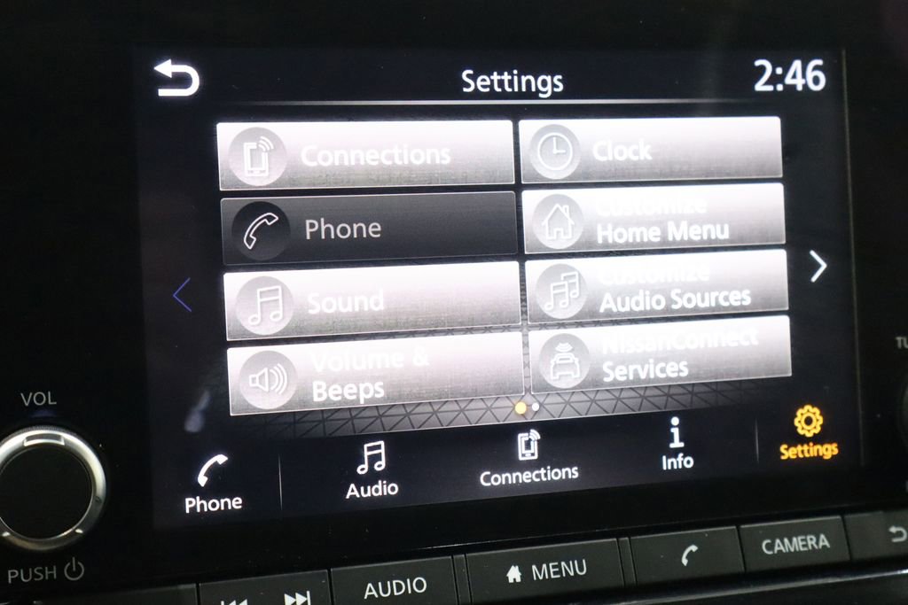 Used 2024 Nissan Pathfinder SV image 39