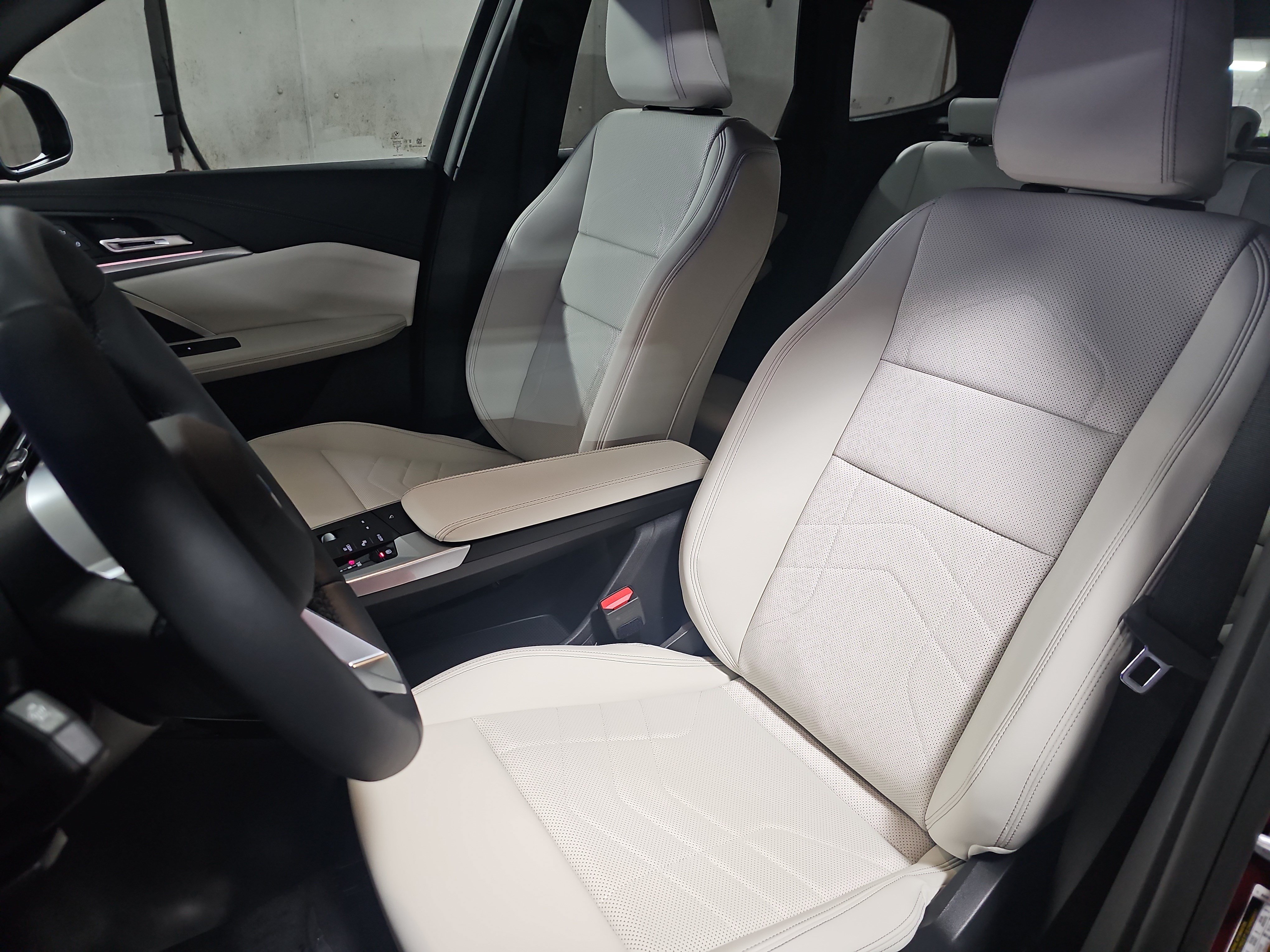 New 2027 BMW X1 xDrive28i AWD/4WD image 16