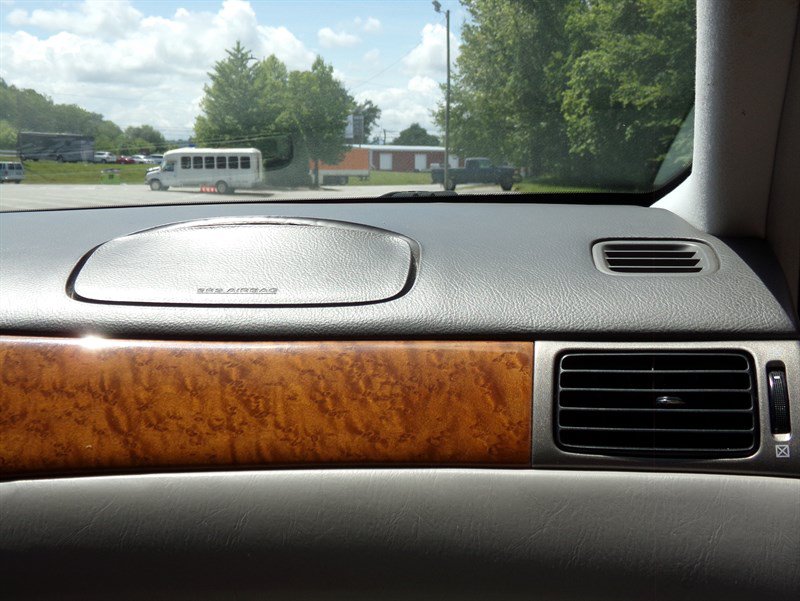 Used 2005 Lexus ES 330 FWD image 38