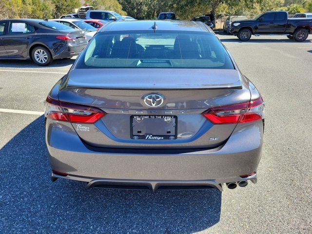 Used 2023 Toyota Camry SE image 11