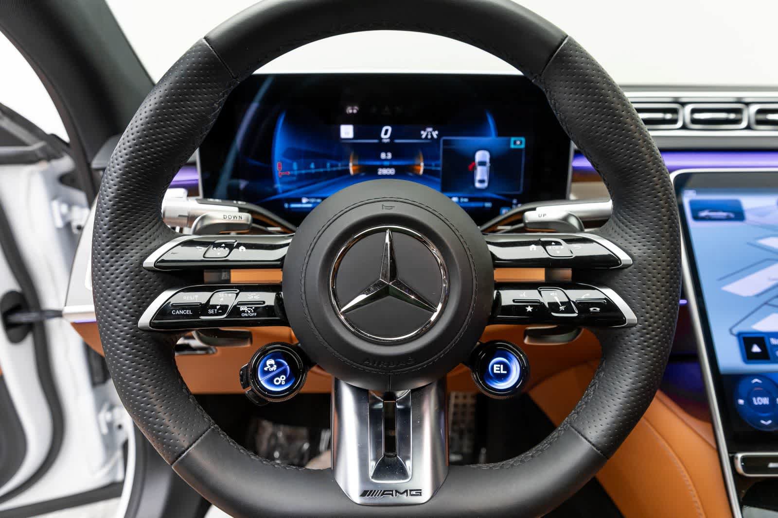 Used 2025 Mercedes-Benz S 63 AMG S w/ Rear Seat Package image 19