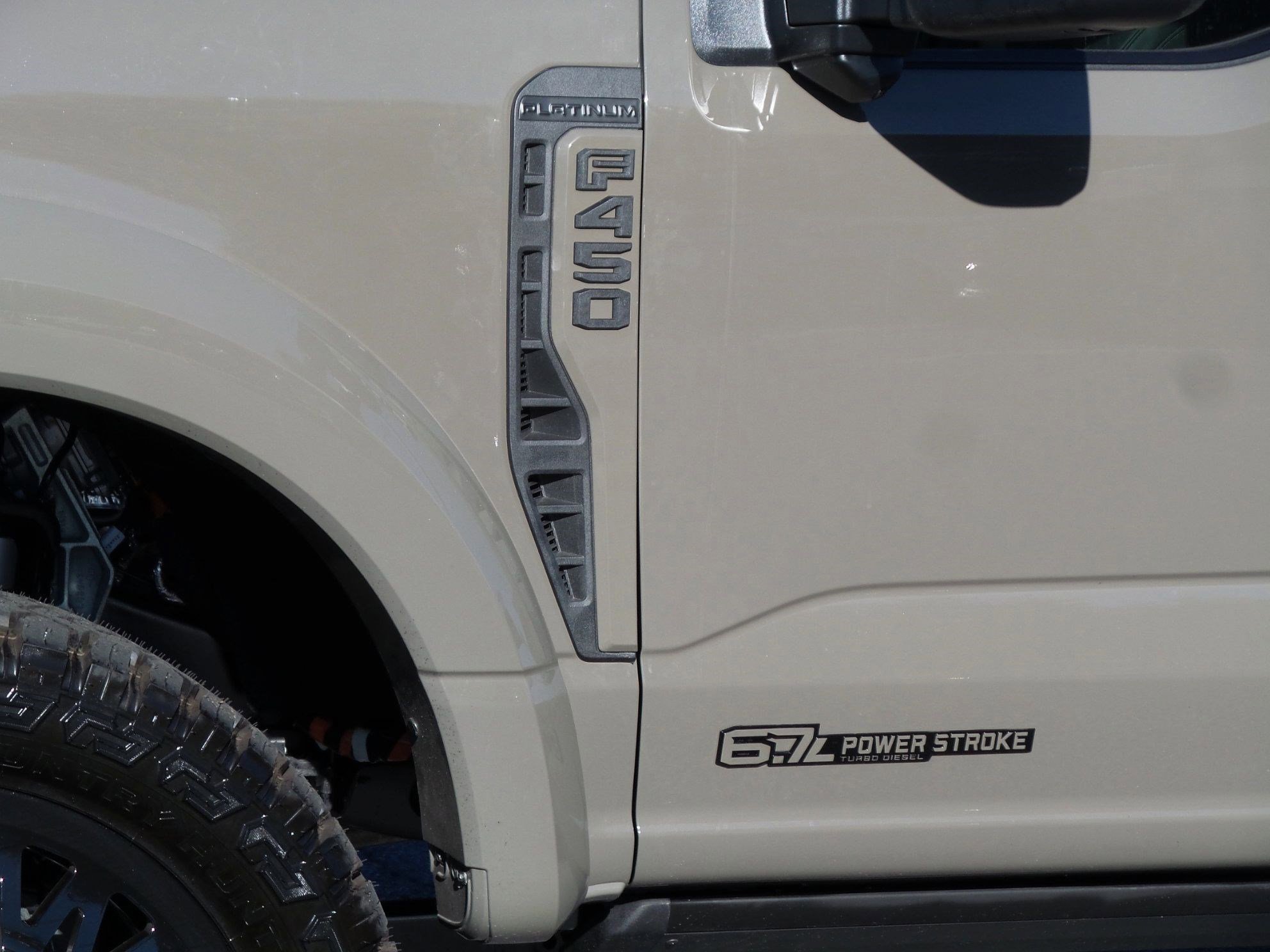 Used 2026 Ford F450 Platinum w/ Platinum Plus Package image 26