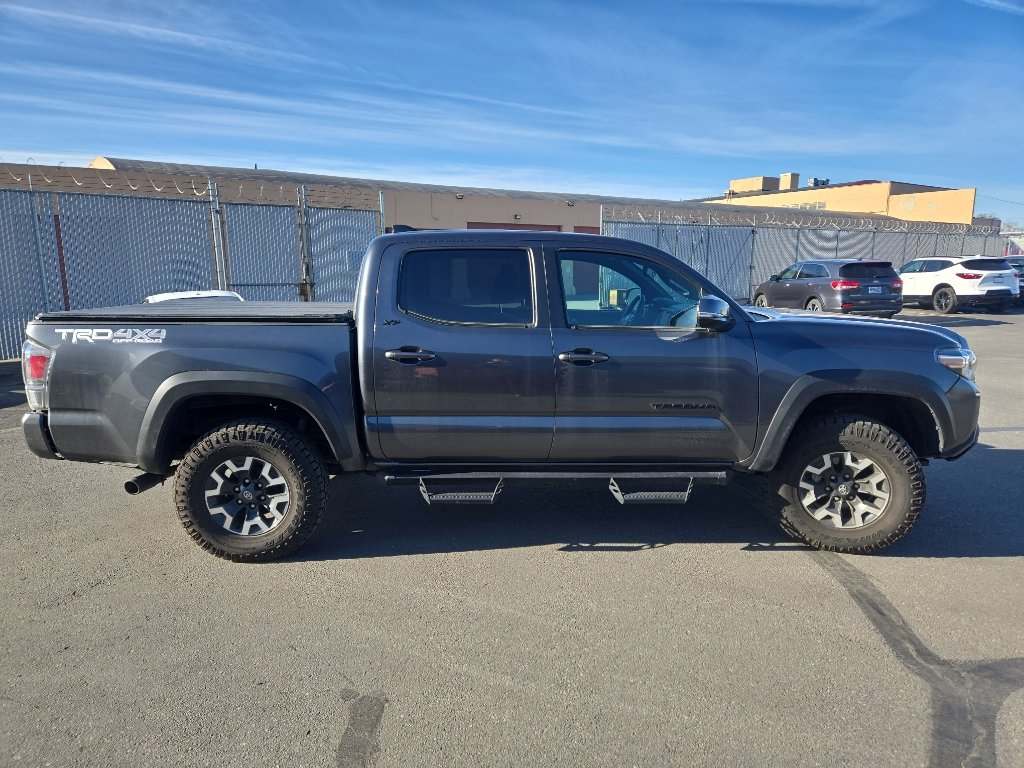 Used 2023 Toyota Tacoma TRD Off-Road w/ Technology Package image 6