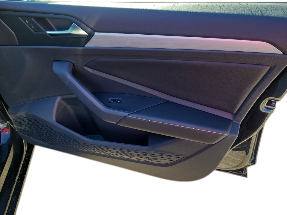 Certified 2026 Volkswagen Jetta Sport FWD image 31