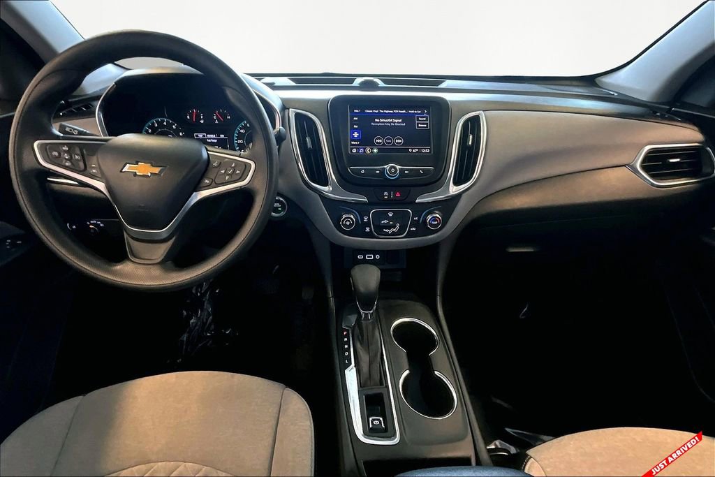 Used 2022 Chevrolet Equinox LS image 7