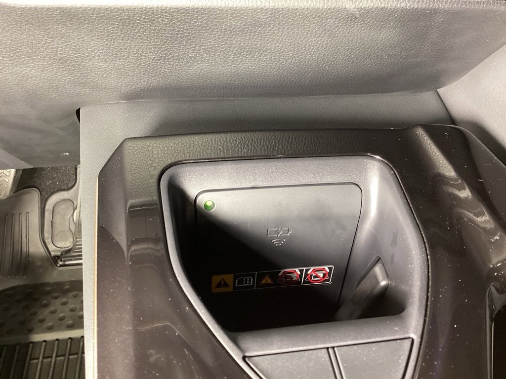 Used 2025 Toyota Crown Signia image 22