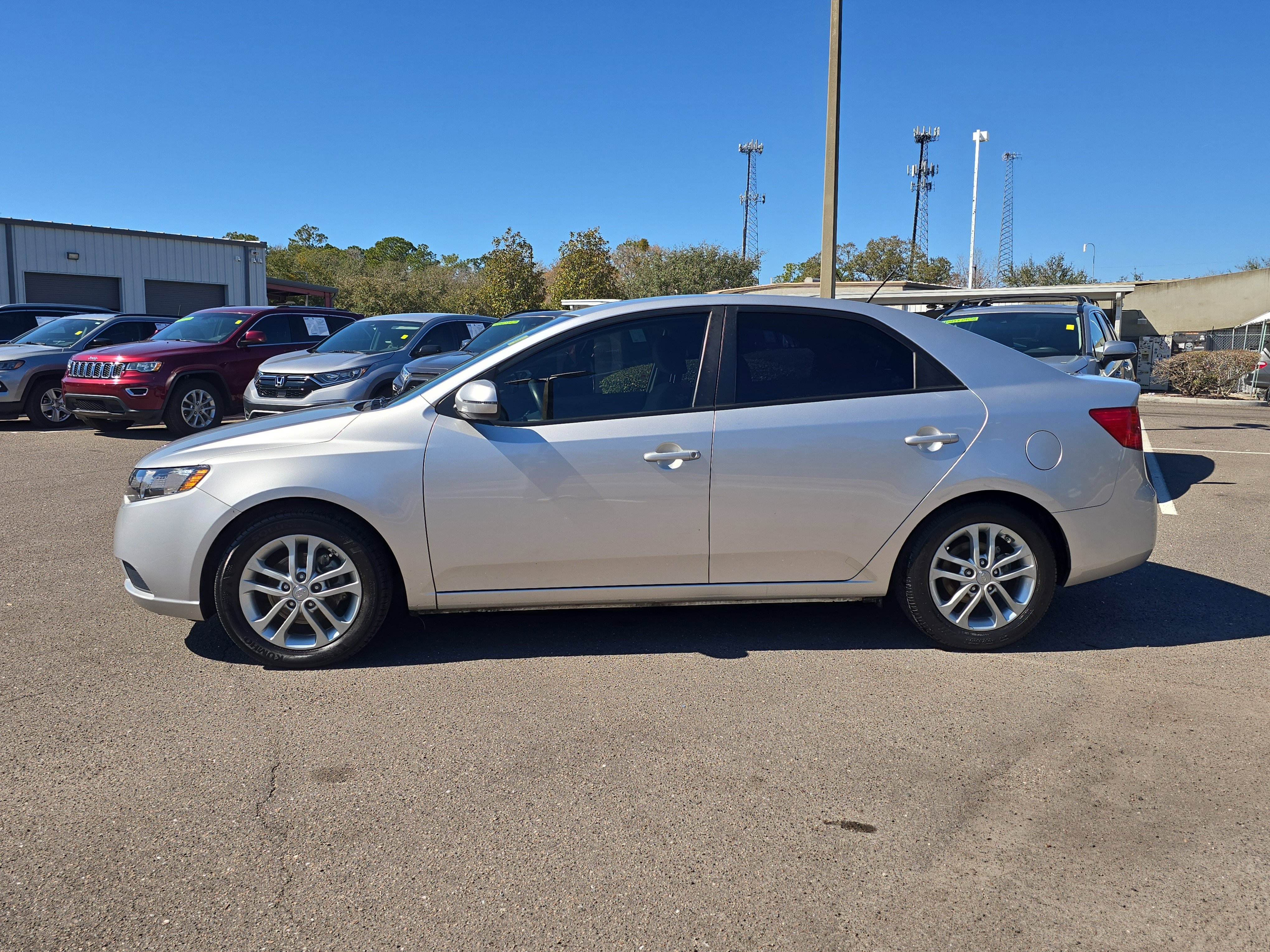 Used 2012 Kia Forte EX w/ Premium Pkg image 5