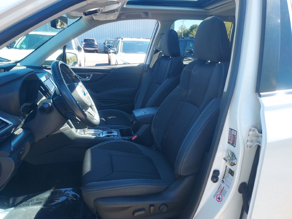 Used 2019 Subaru Forester Premium AWD/4WD image 29