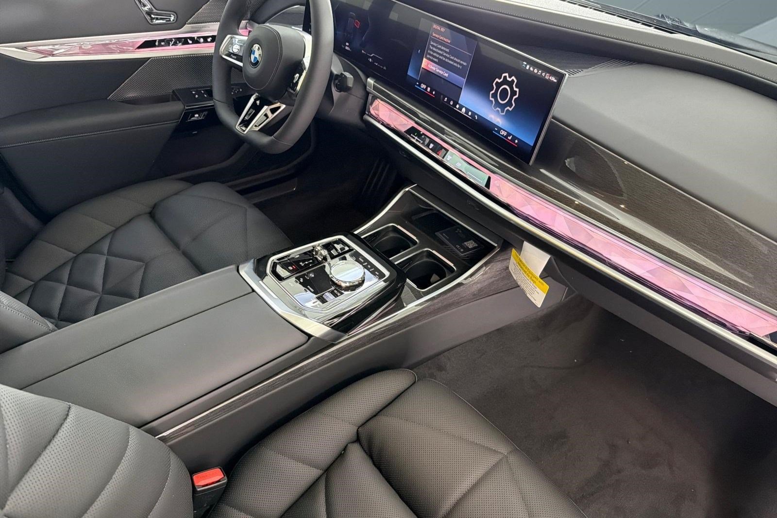 New 2026 BMW 740i w/ Premium Package RWD image 28