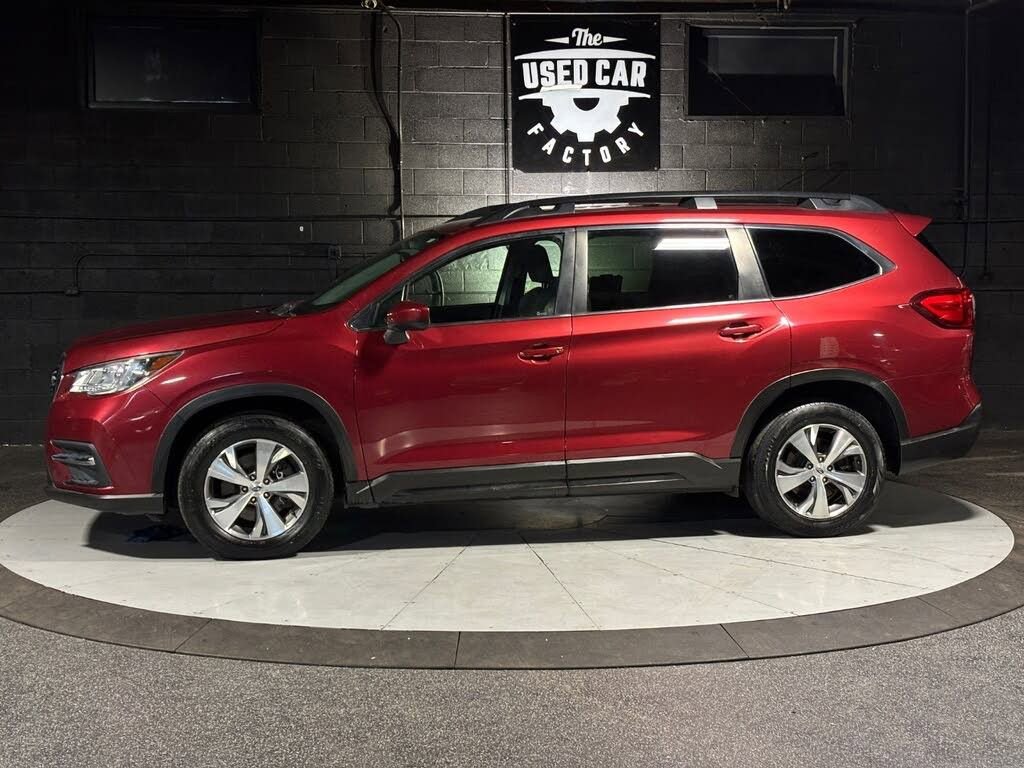 Used 2019 Subaru Ascent Premium AWD/4WD image 2