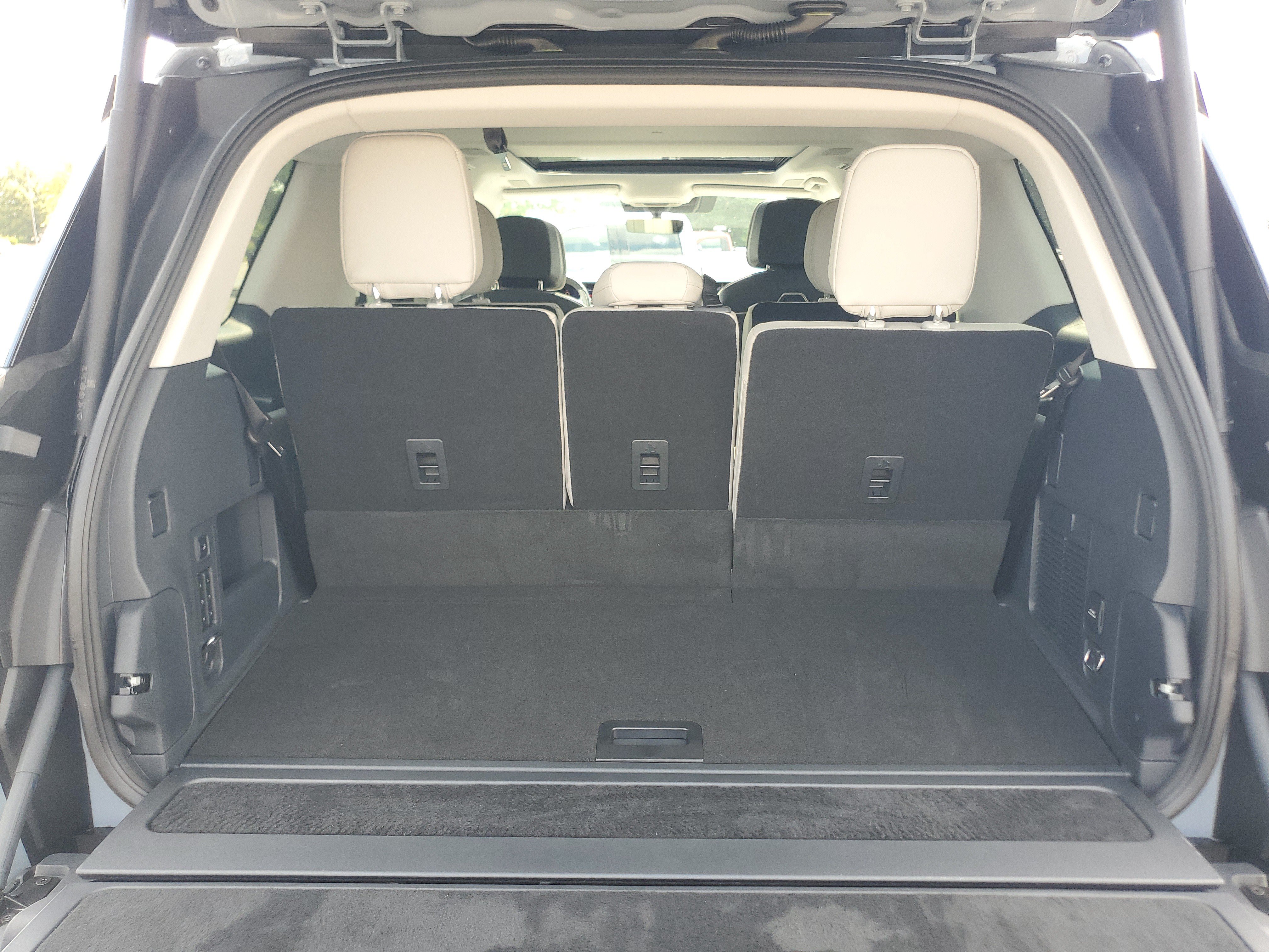 New 2026 Lincoln Navigator Reserve w/ Jet Appearance Package AWD/4WD image 31
