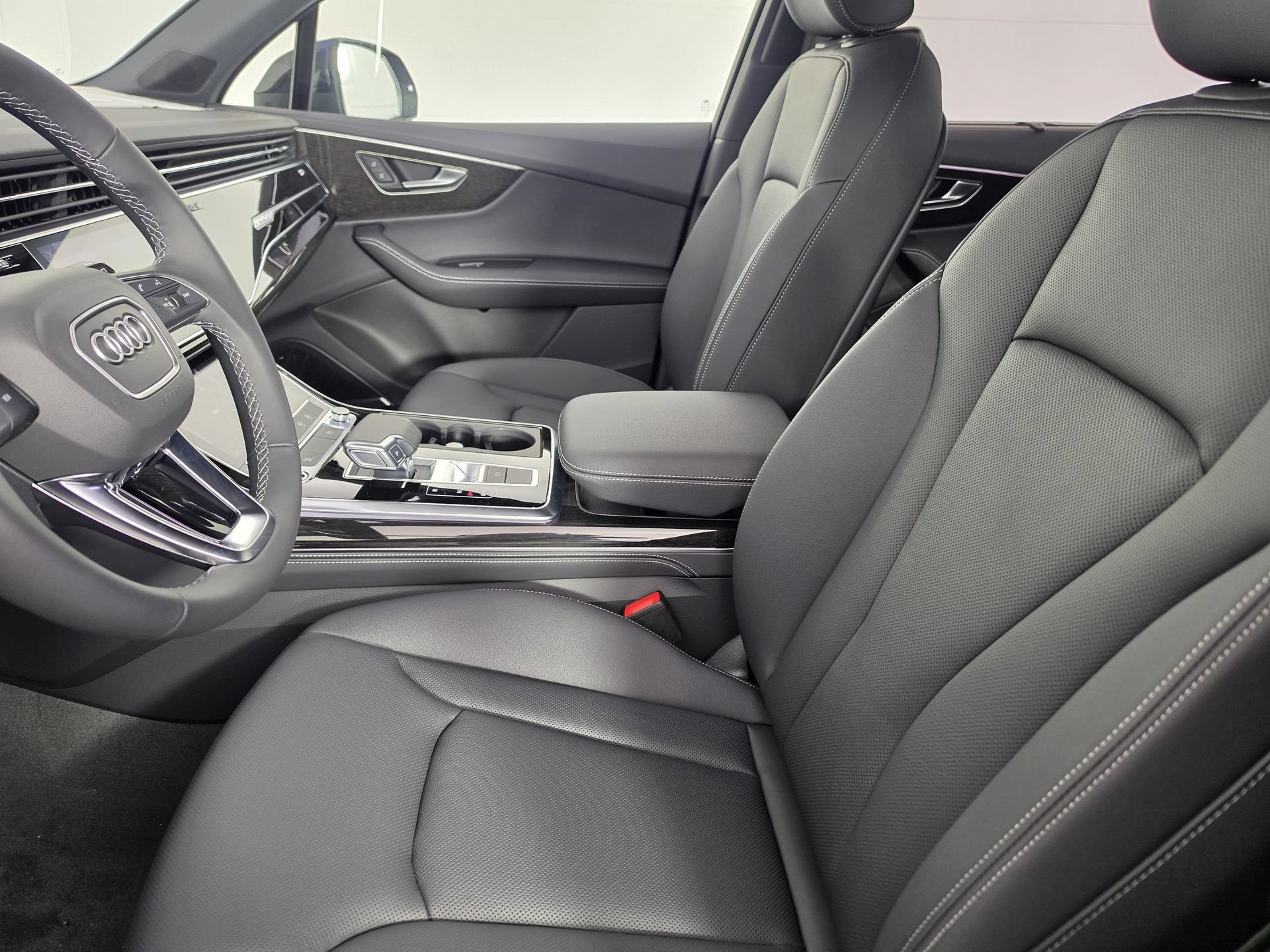 New 2026 Audi Q7 2.0T Premium Plus AWD/4WD image 14