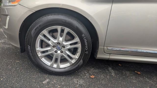 Used 2015 Volvo XC60 3.2 Platinum image 9