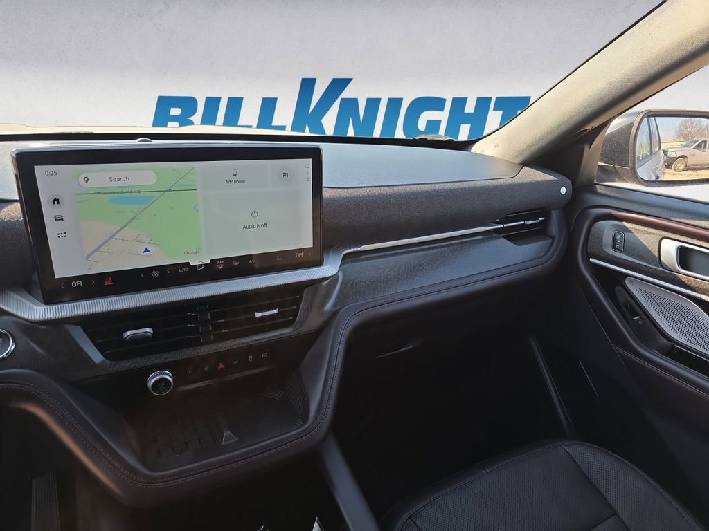 Used 2025 Ford Explorer Platinum w/ LUX Leather Package image 10