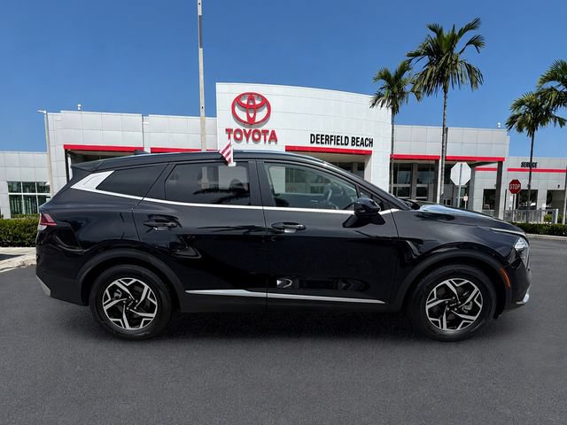 Used 2023 Kia Sportage LX FWD image 8