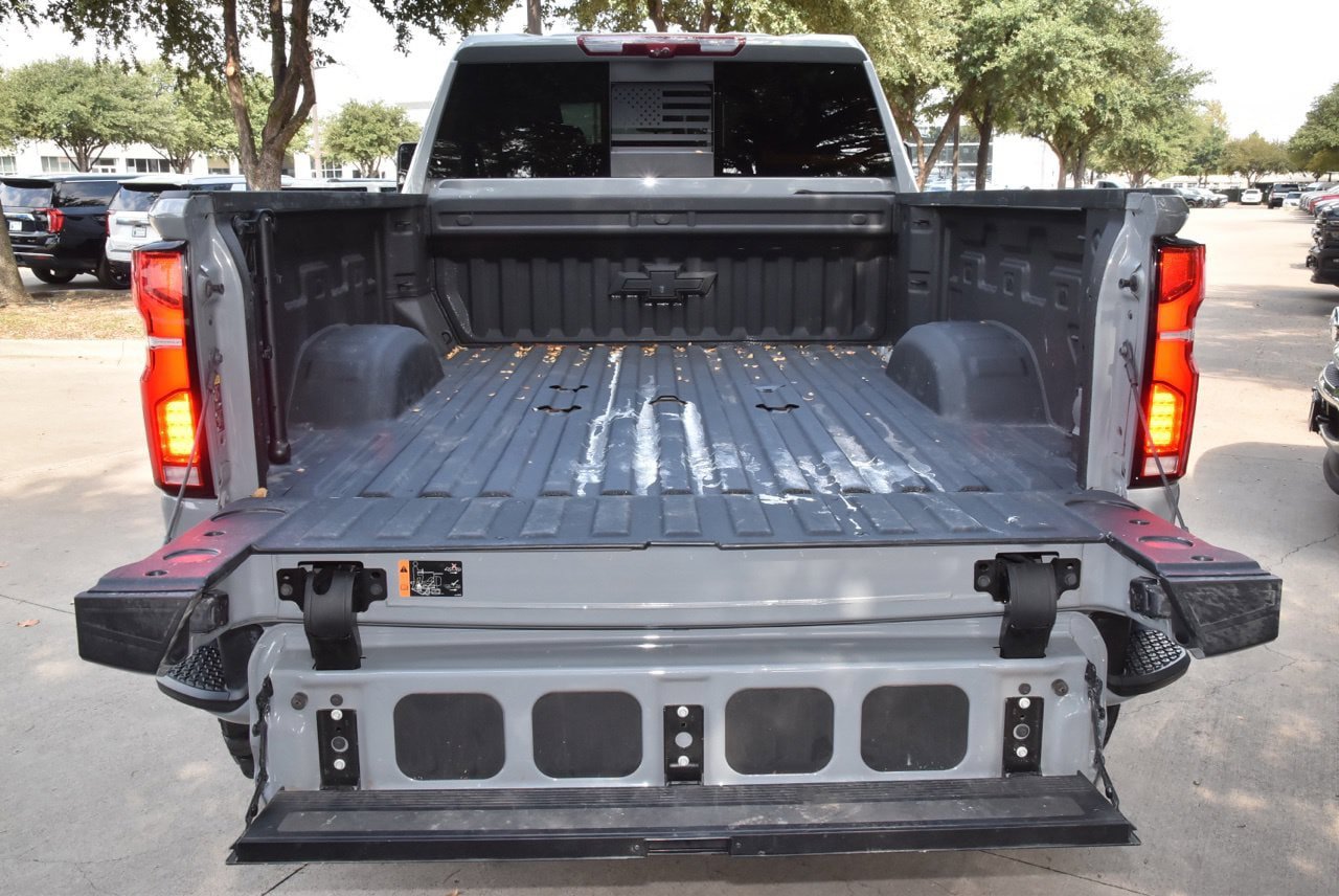 Used 2024 Chevrolet Silverado 2500 LTZ w/ LTZ Plus Package AWD/4WD image 40