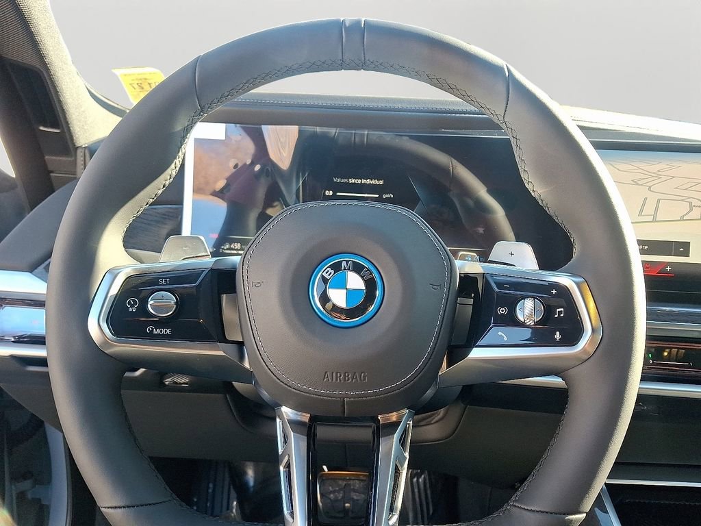 New 2026 BMW 750e xDrive w/ Executive Package AWD/4WD image 10