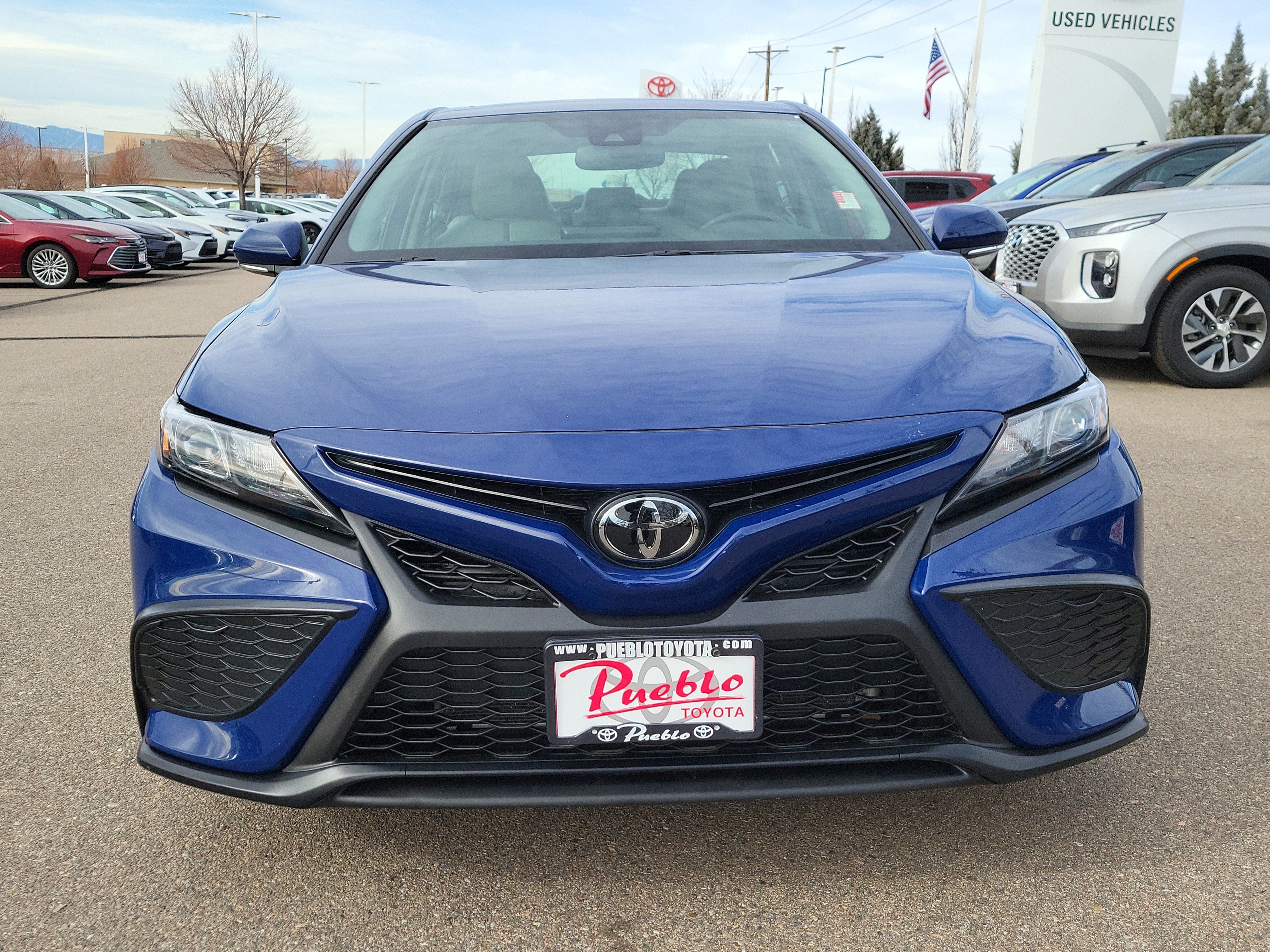 Used 2023 Toyota Camry SE w/ Audio Upgrade Package image 5