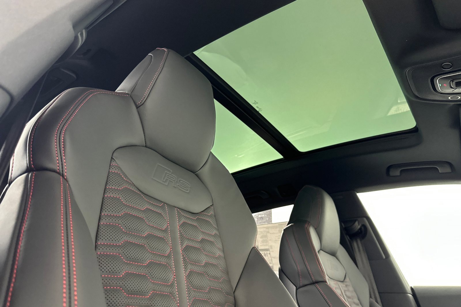 New 2026 Audi RS Q8 performance AWD/4WD image 16