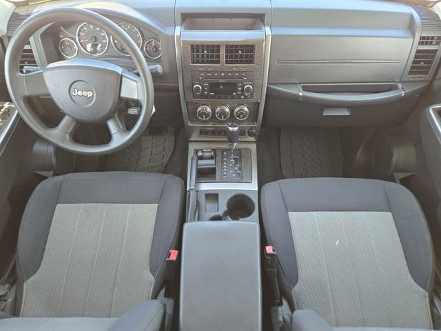 Used 2009 Jeep Liberty Sport w/ Popular Equipment Group image 28
