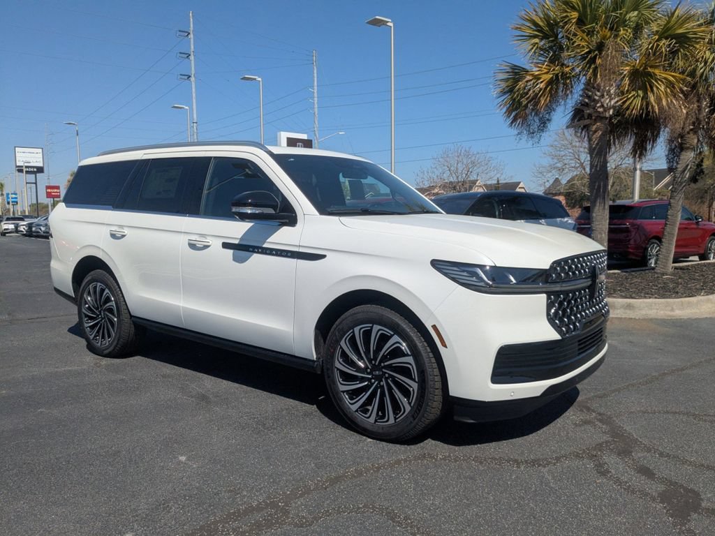 New 2026 Lincoln Navigator Black Label AWD/4WD image 2