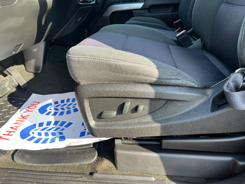 Used 2017 Chevrolet Silverado 1500 LT w/ All Star Edition image 27