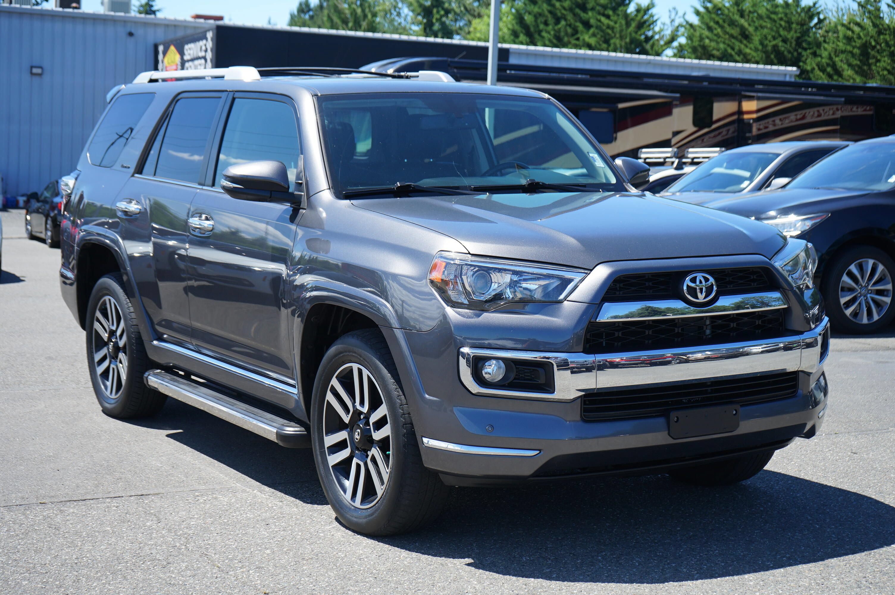 Used 2015 Toyota 4Runner Limited AWD/4WD image 7