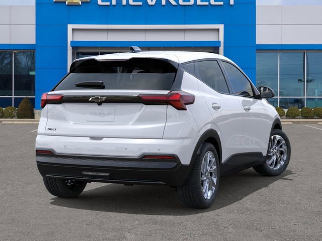 New 2027 Chevrolet Bolt LT FWD image 4