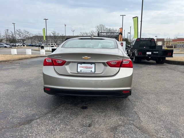 Used 2024 Chevrolet Malibu LT image 4