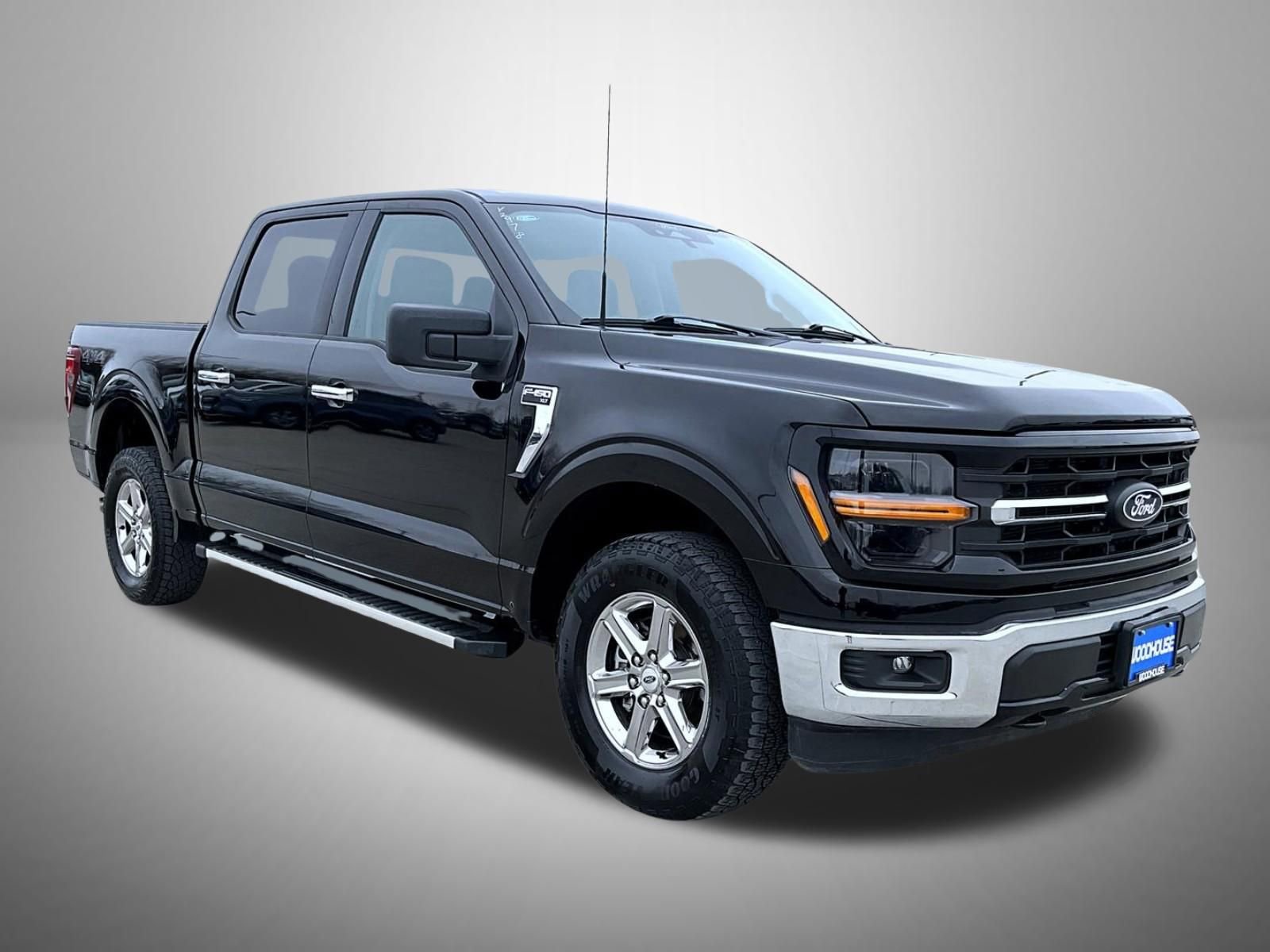 Used 2025 Ford F150 XLT w/ Equipment Group 301A Standard AWD/4WD image 3
