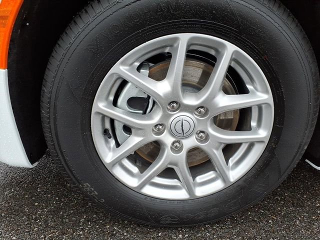 New 2026 Chrysler Voyager LX image 12